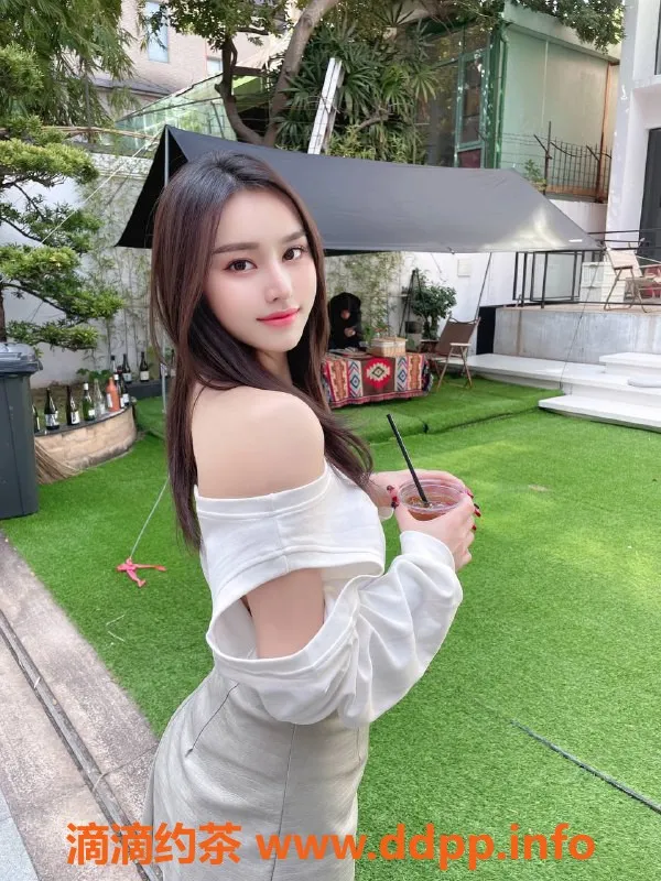 深圳楼凤-罗湖 小咚咚，身材火辣，带你享受无限欢愉