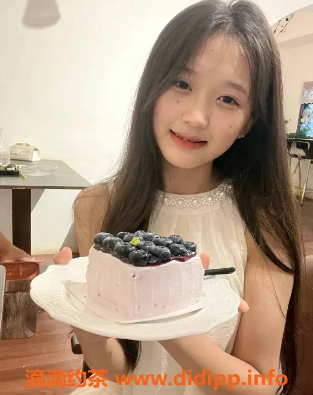 深圳楼凤资源信息,光明御姐美芽，三件套服务仅需600