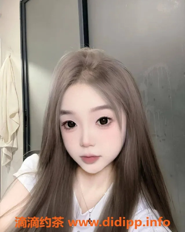 广州楼凤-广州番禺嫩妹怡怡，800元畅享服务