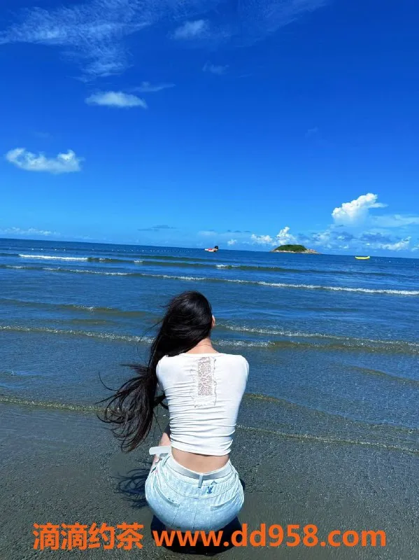 深圳楼凤资源信息,福田区小玉，颜值超高嫩妹，全套仅需1000