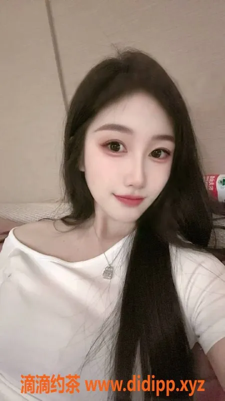 深圳楼凤-宝安区纯纯，700-1200价位，热情服务等你来体验