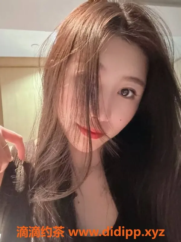 深圳楼凤-宝安区纯纯，700-1200价位，热情服务等你来体验