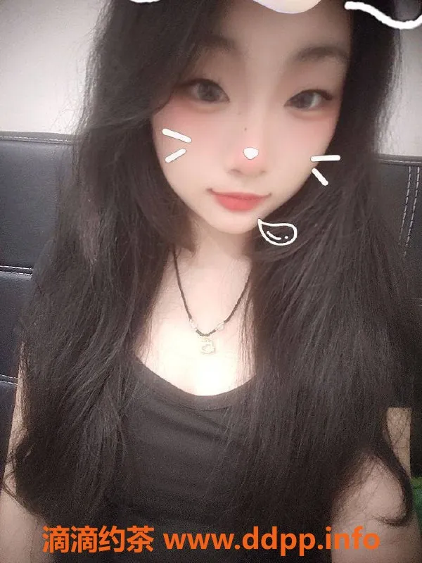 深圳楼凤-龙华嫩妹萱萱，1000p亲密服务体验