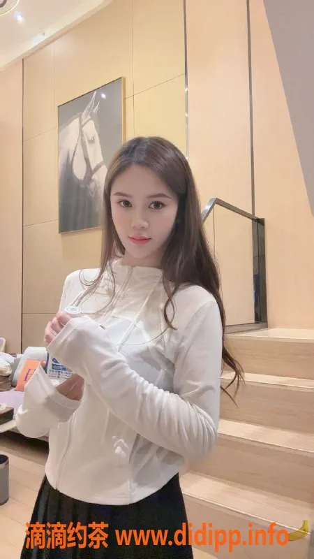 深圳楼凤-深圳龙华佳音，800元享嫩妹服务