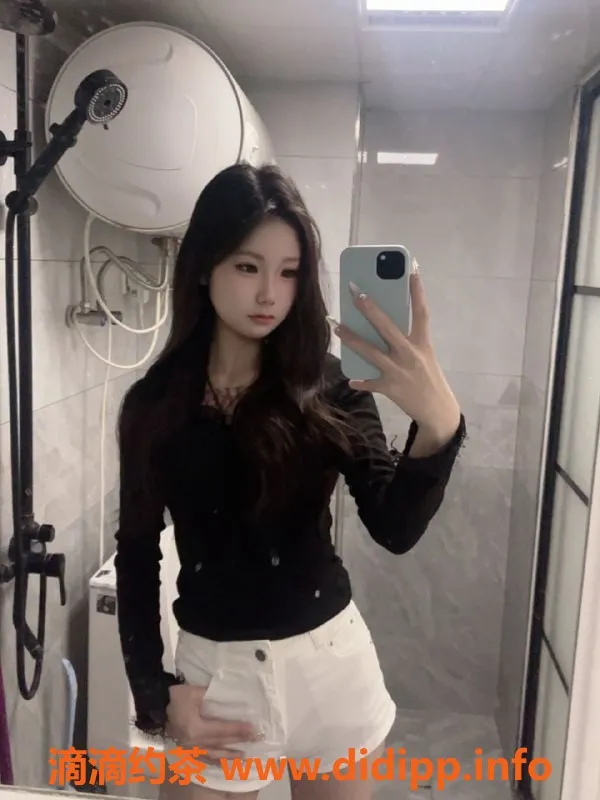 深圳楼凤-南山区思宝，水费900p-1600pp，贴心服务