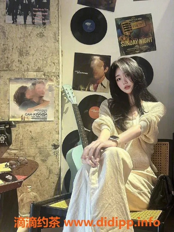 深圳楼凤-龙华区心妍，水费1200-2000，优质服务体验