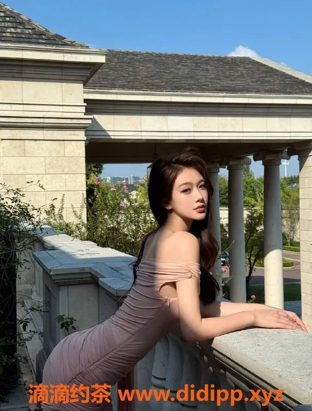 深圳楼凤-福田御姐欣怡，1600p口爆服务，值得一试！