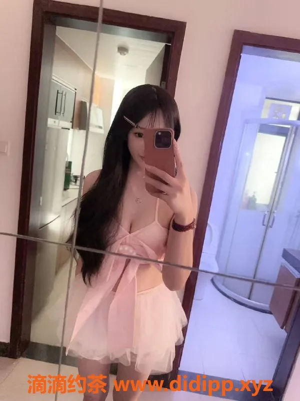 广州楼凤资源信息,广州天河草莓，800元嫩妹服务