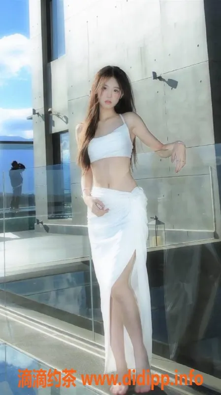 北京楼凤-百子湾嫩妹童童，内衣批发20Z起