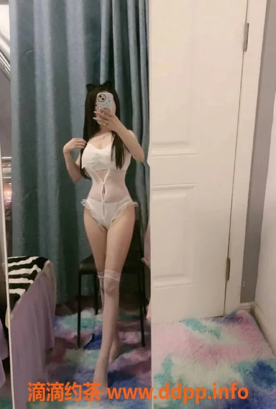 深圳楼凤-福田嫩妹奈奈，1000p畅享69互舔