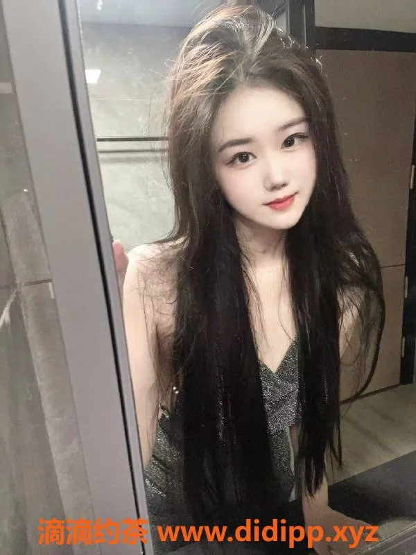 深圳楼凤-深圳坂田嫩妹琪琪，600元p服务等你来体验！