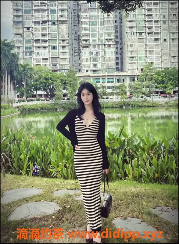 深圳楼凤-龙岗区沫儿，颜值嫩妹900元全套体验