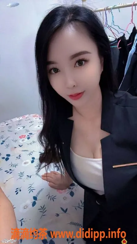 广州楼凤-佛山少妇英子，500元畅享服务