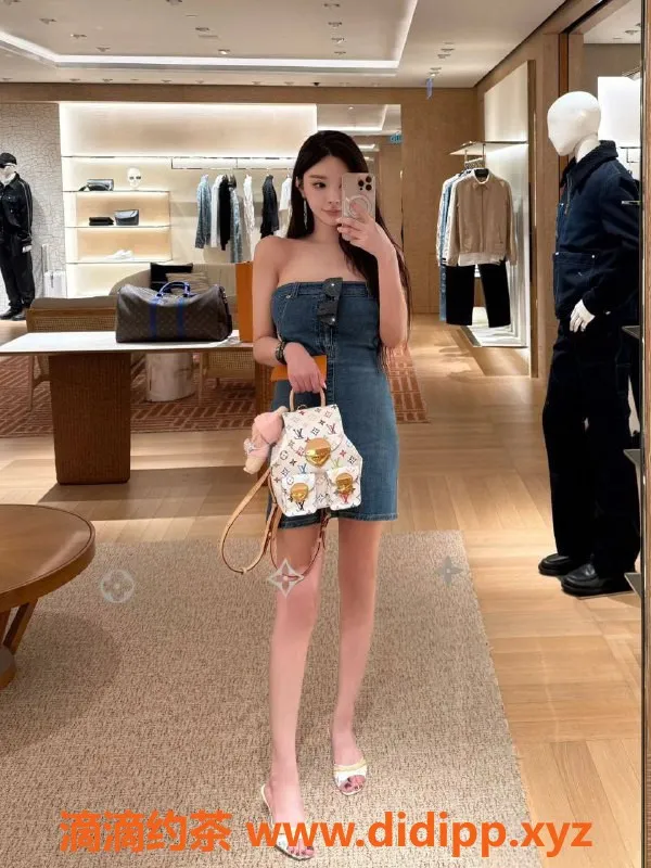 深圳楼凤-深圳福田嫩妹芷晴，1800元享优质服务