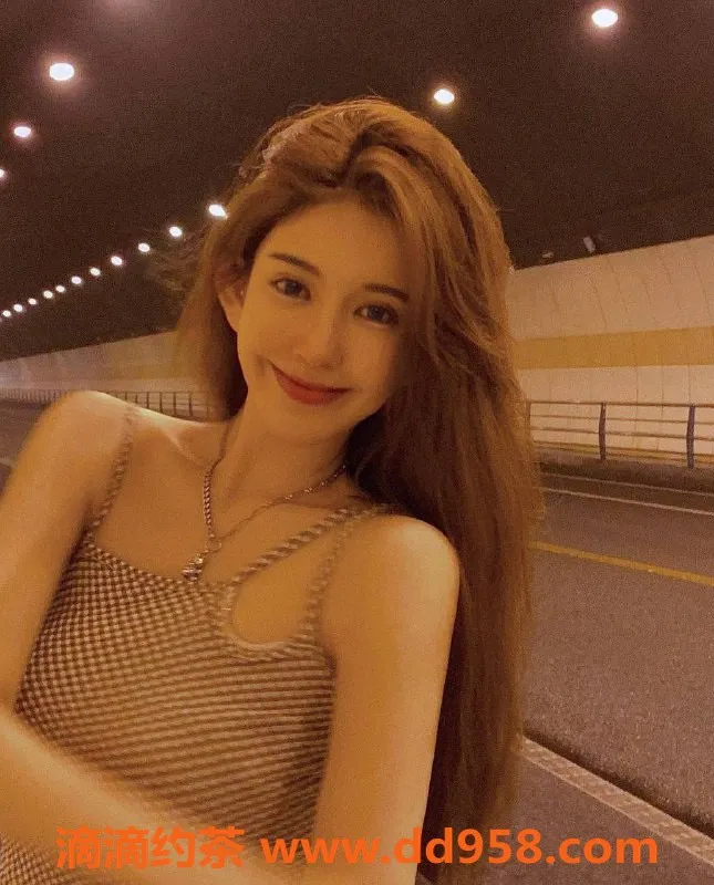 深圳楼凤-南山御姐玫瑰，1400p带你享受69互舔