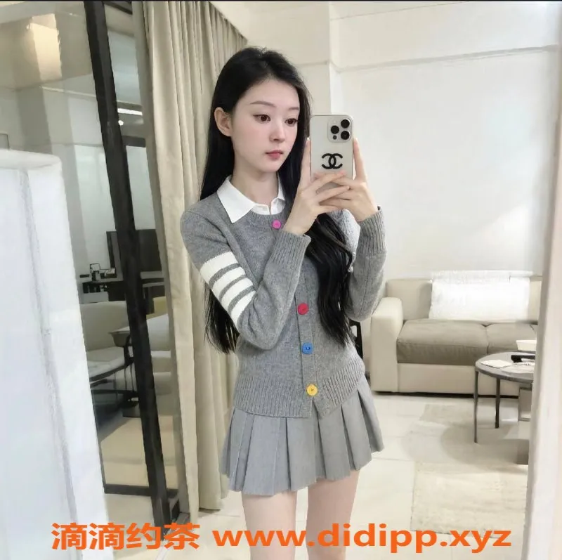 深圳楼凤-深圳坂田小绵羊，800元开启亲密体验