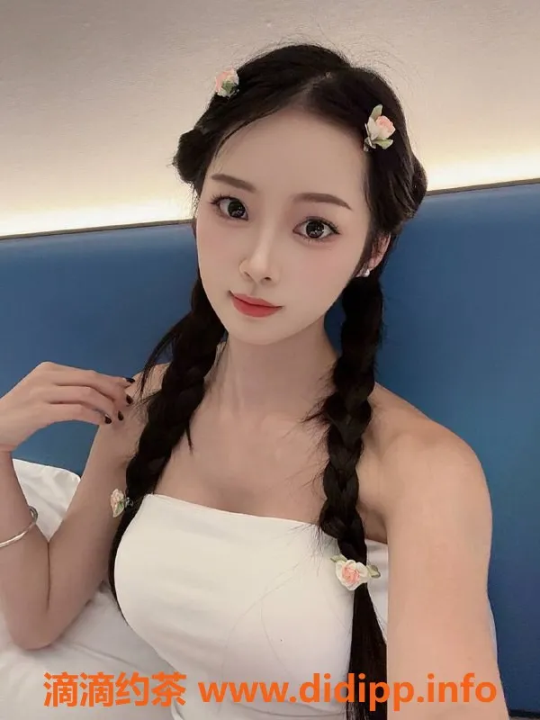 广州楼凤-广州白云嫩妹婉婉，700元体验独特服务