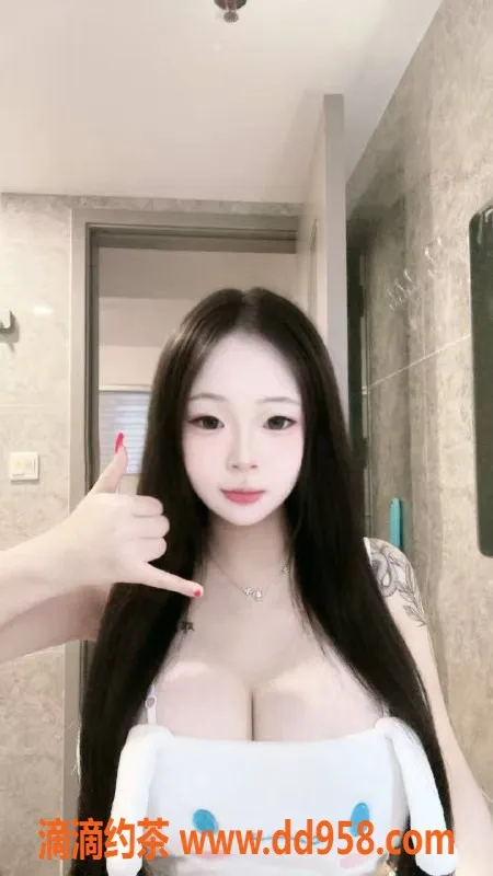 深圳楼凤-宝安嫩妹欣欣，800元巨乳69互舔服务