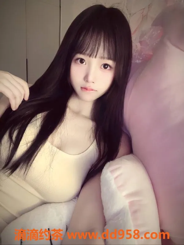 深圳楼凤-南山嫩妹菜菜，1300元享多重服务