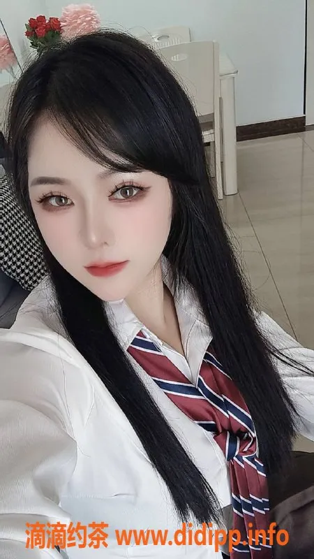 深圳楼凤资源信息,龙华彤彤：800元体验大胸御姐魅力