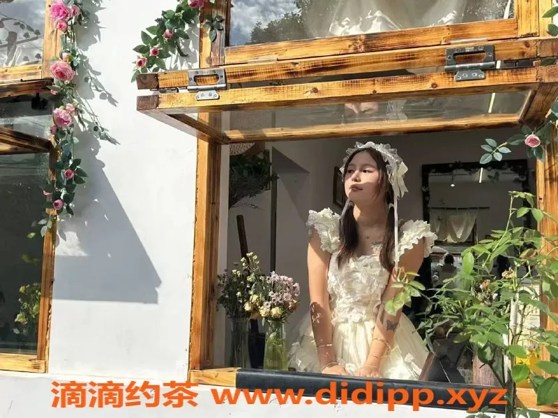 深圳楼凤-深圳宝安小佳，800元嫩妹陪浴服务