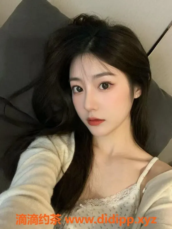 深圳楼凤-罗湖安然，21岁163cm高颜值妹子，服务超热情