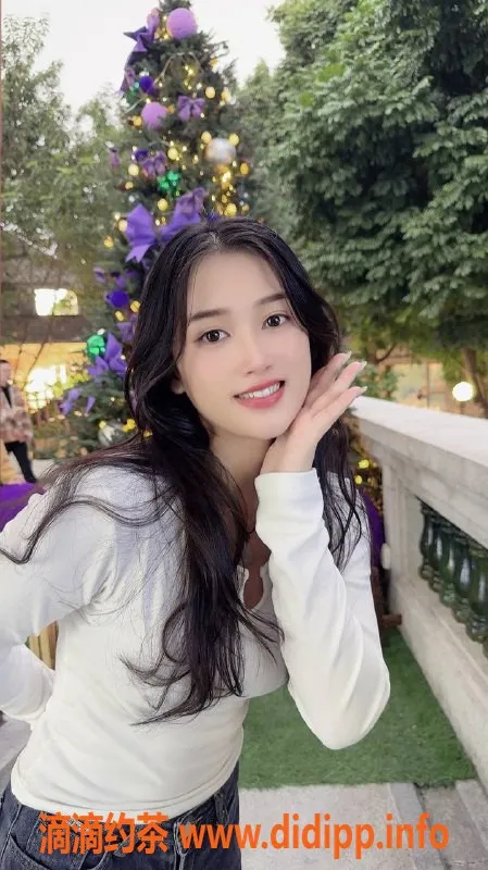 广州楼凤-海珠瑶瑶：700元嫩妹，丰富服务等你来享