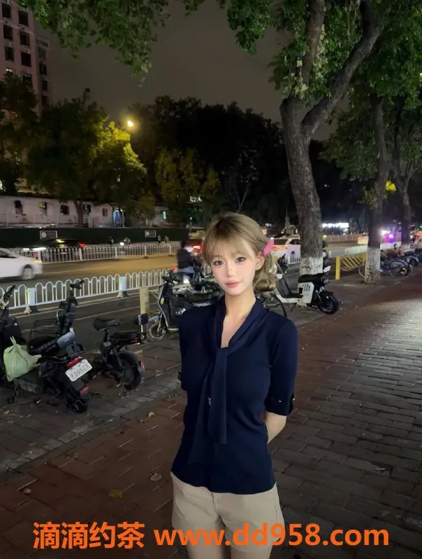 广州楼凤-白云区小鱼儿，800元起点，服务超专业！