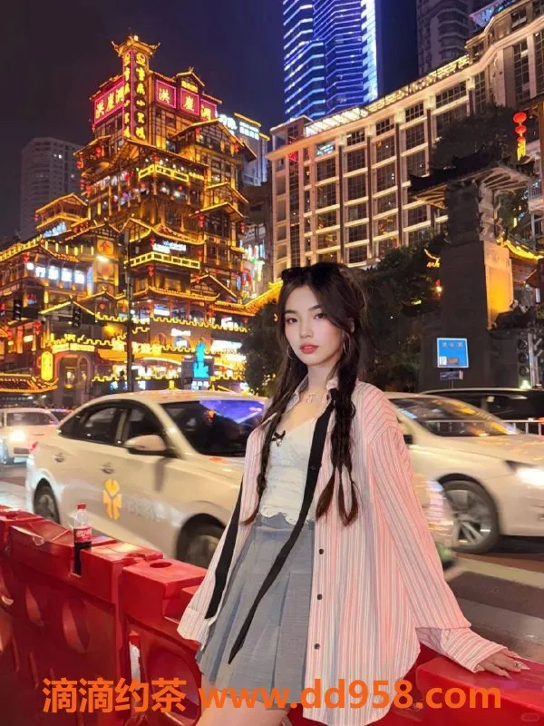 深圳楼凤资源信息,深圳龙华小琳，600元尽享舌吻与陪浴服务