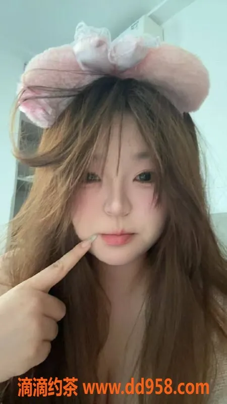 深圳楼凤资源信息,深圳宝安嫩妹阿贝贝，800元体验魅力