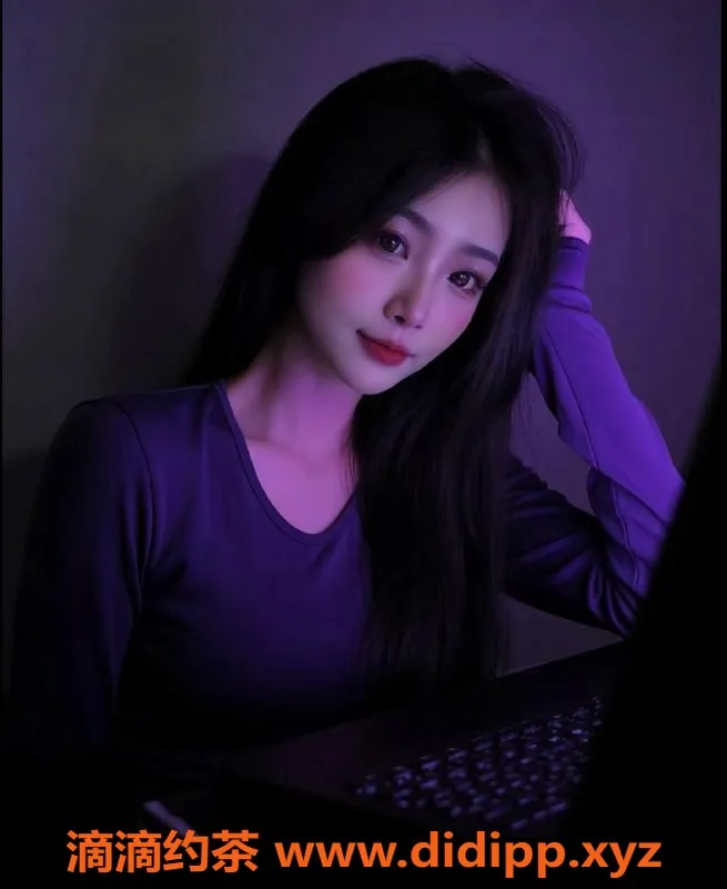 广州楼凤-佛山禅城御姐豆豆，价格800p，配合度高