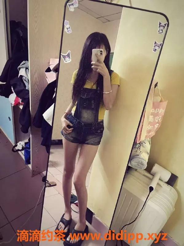 深圳楼凤资源信息,龙华区小晴，800元全套，颜值妹子推荐