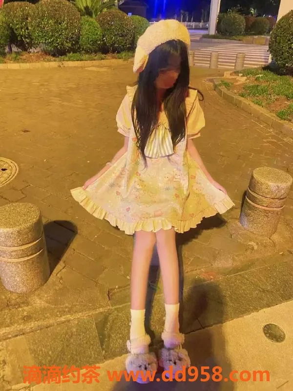 深圳楼凤资源信息,深圳龙岗鱼鱼u，900元嫩妹服务体验