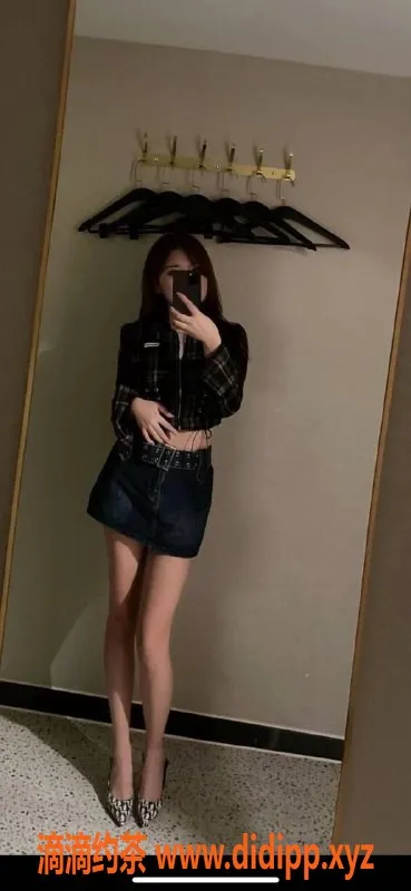 深圳楼凤-丝丝，优雅的休闲女神，等你体验