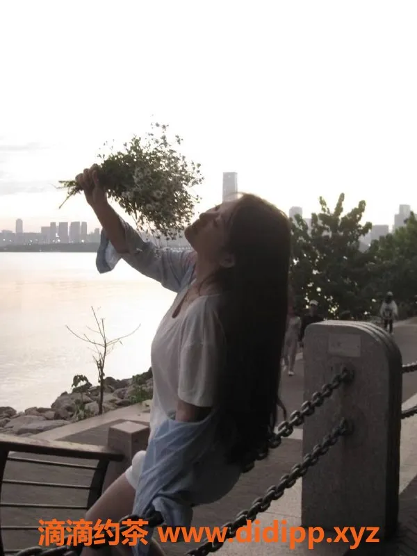 深圳楼凤资源信息,福田素素，1500元/次，出色服务体验