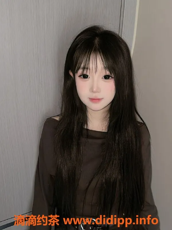 深圳楼凤-南山区嫩妹思思，全套服务仅需600