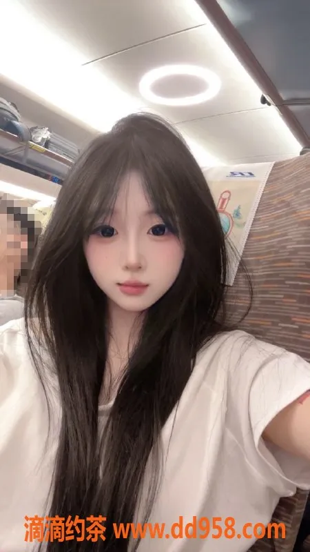 深圳楼凤资源信息,南山区嫩妹思思，全套服务仅需600