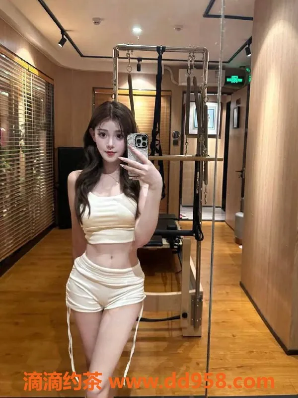 深圳楼凤-福田嫩妹妍妍，69互舔，超值1000p体验