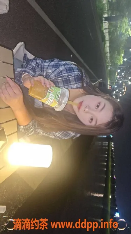 深圳楼凤-深圳龙华肉肉，400元魅力服务等你体验