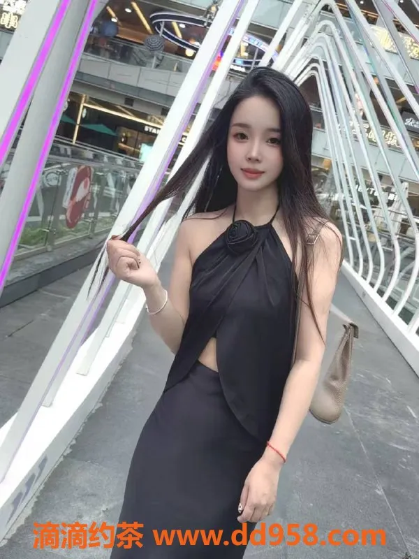 深圳楼凤资源信息,深圳龙华嫩妹小琪，698元起，视频已验证