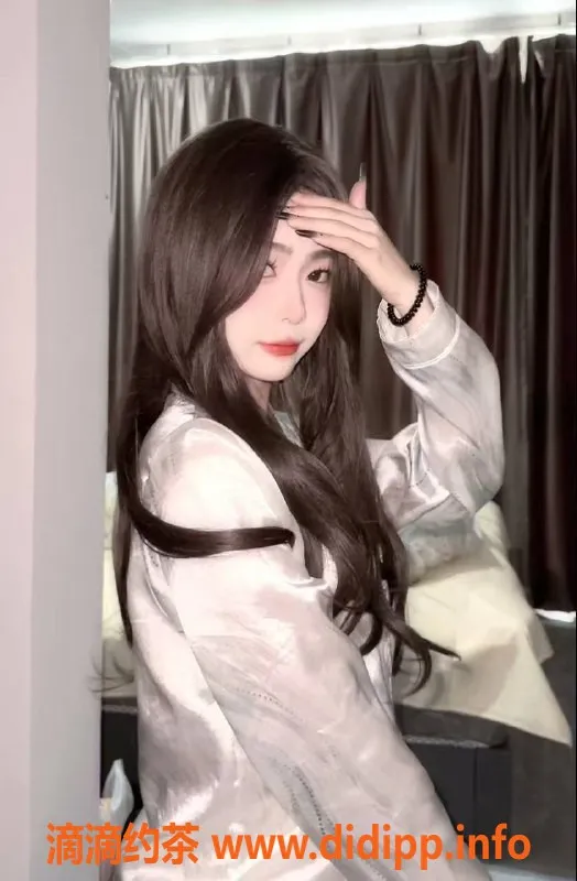 深圳楼凤-福田萧薰儿：19岁嫩妹，162高85斤，1188起