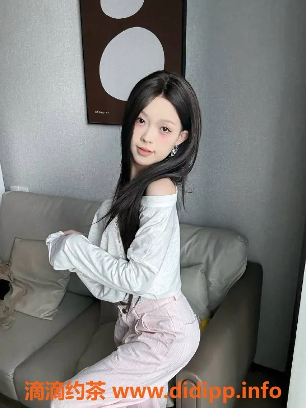 深圳楼凤-深圳龙岗嫩妹，800元体验瘦瘦美好服务