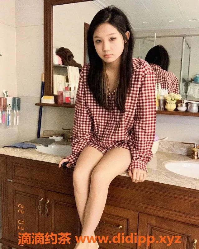 深圳楼凤-深圳光明泡泡，800元舌吻服务体验