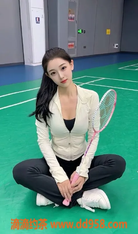 深圳楼凤-深圳光明小圆大方陪浴服务，600元起！