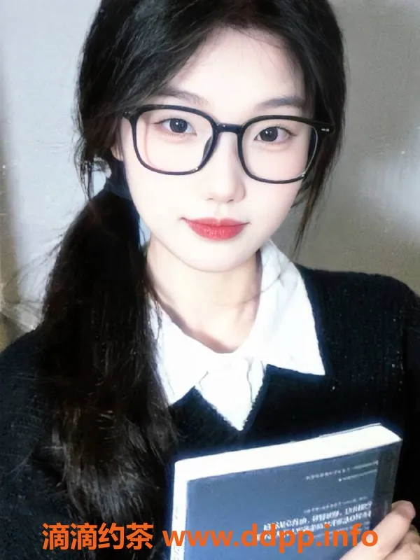 广州楼凤资源信息,白云嫩妹小希，600元大胸服务等你体验