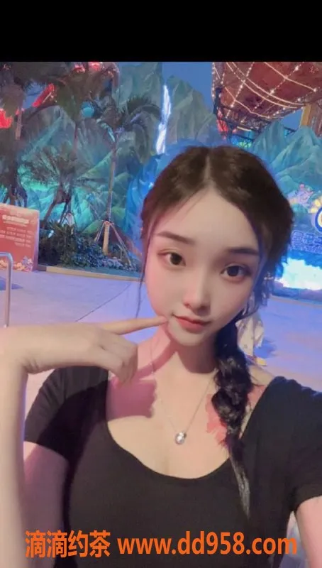 广州楼凤-广州天河白芷，700元一小时的优质服务