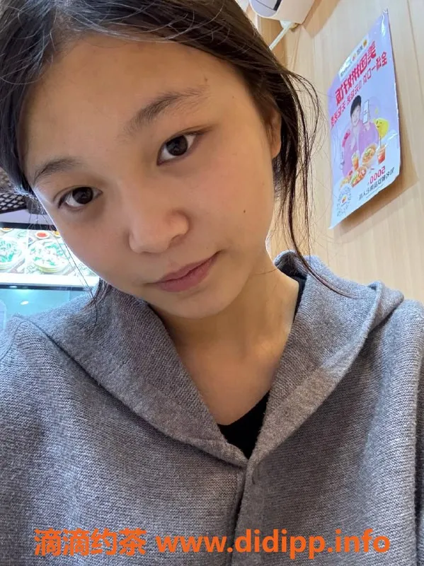 深圳楼凤资源信息,龙岗区嫩妹宜佳，800元全套服务