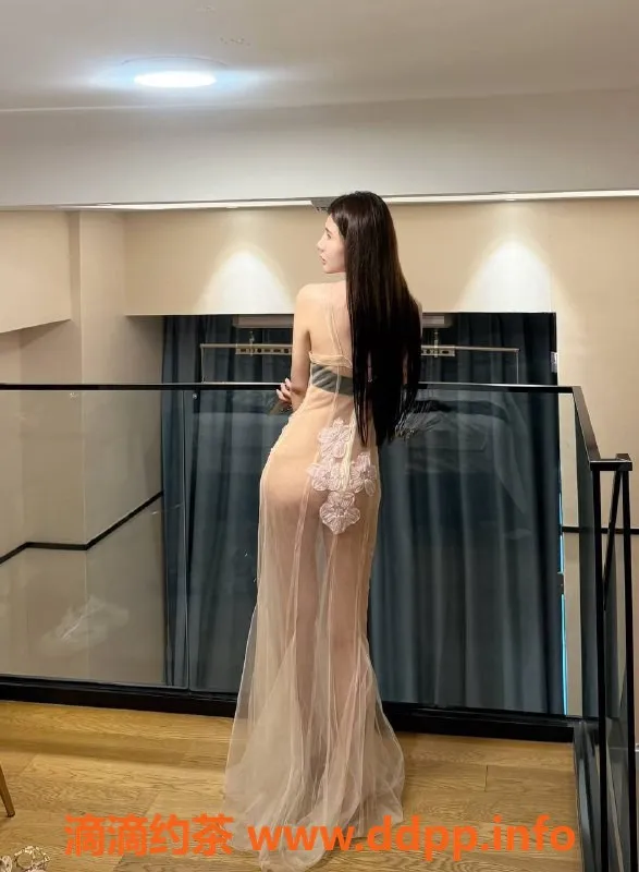 深圳楼凤-深圳嫩妹艾希，1288起约你！