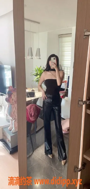 深圳楼凤资源信息,福田Coco 女神，体验价2000元/次