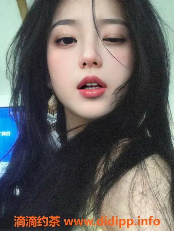 深圳楼凤资源信息,南山嫩妹宝宝，162c 45kg，1298起价！